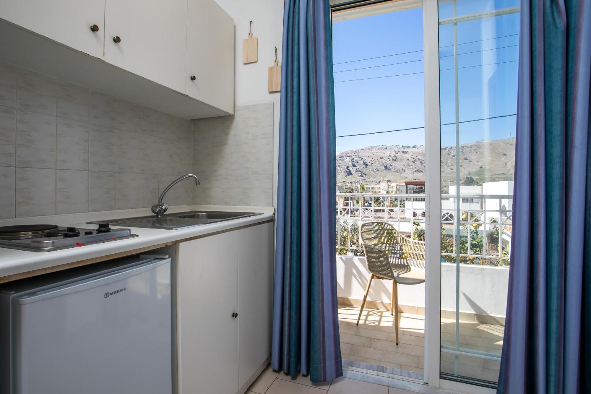 Lardos Sun View Apartments Экстерьер фото